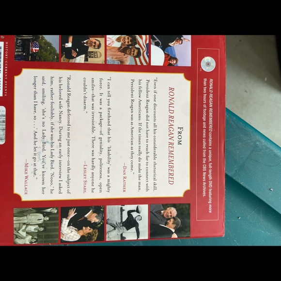 New hardback book with DVD Ronald Reagan - Picture 2 of 4